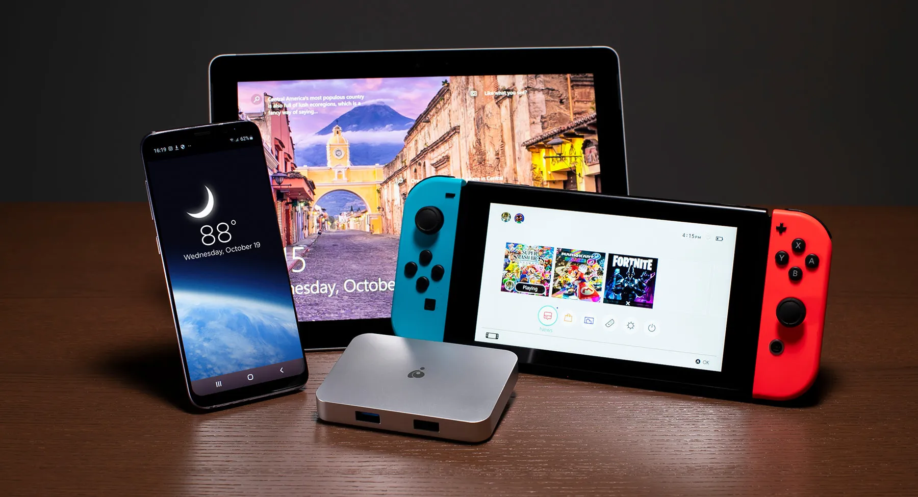 Dock Pro 60 USB-C 4K Station with Game  Mode