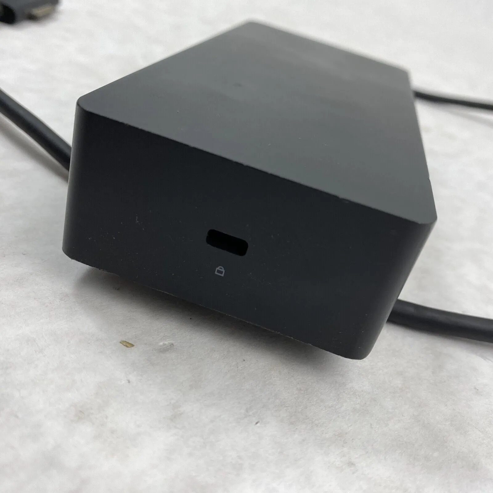 Microsoft 1661 Surface Docking Station T17 USB MiniDisplayPort NO POWER ADAPTER