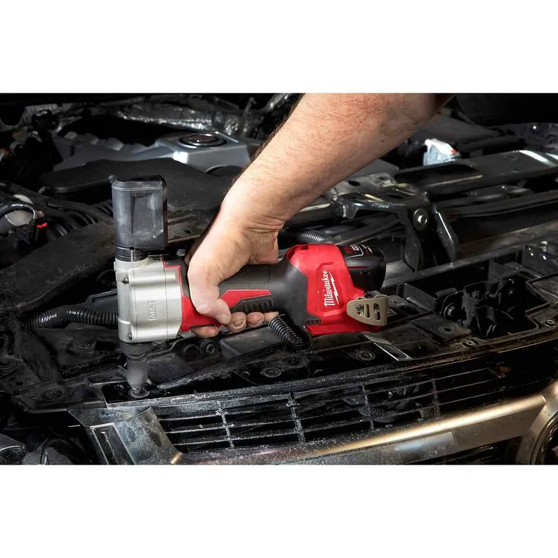 MILWAUKEE 2550-22 M12™ Rivet Tool Kit