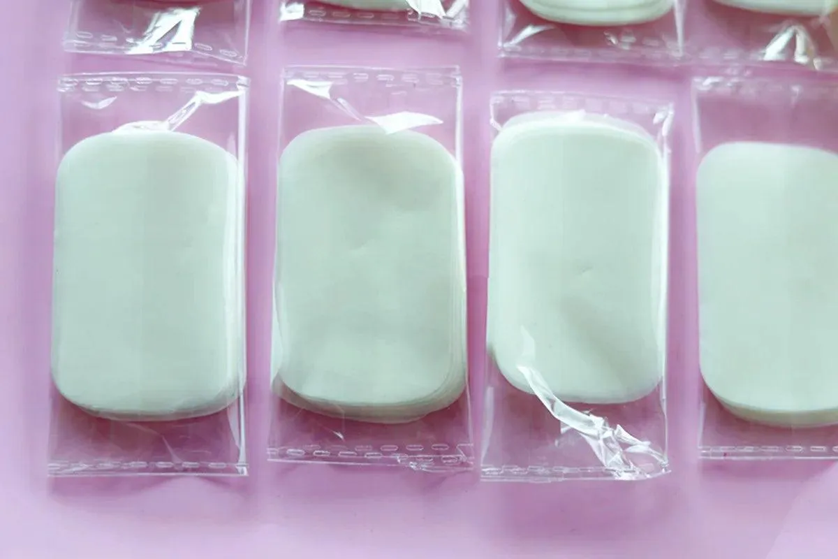 On-The-Go Scented Soap Paper: Portable Cleansing Sheets for Travelers