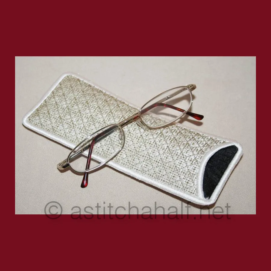 Peacock Eyeglass Cases 04