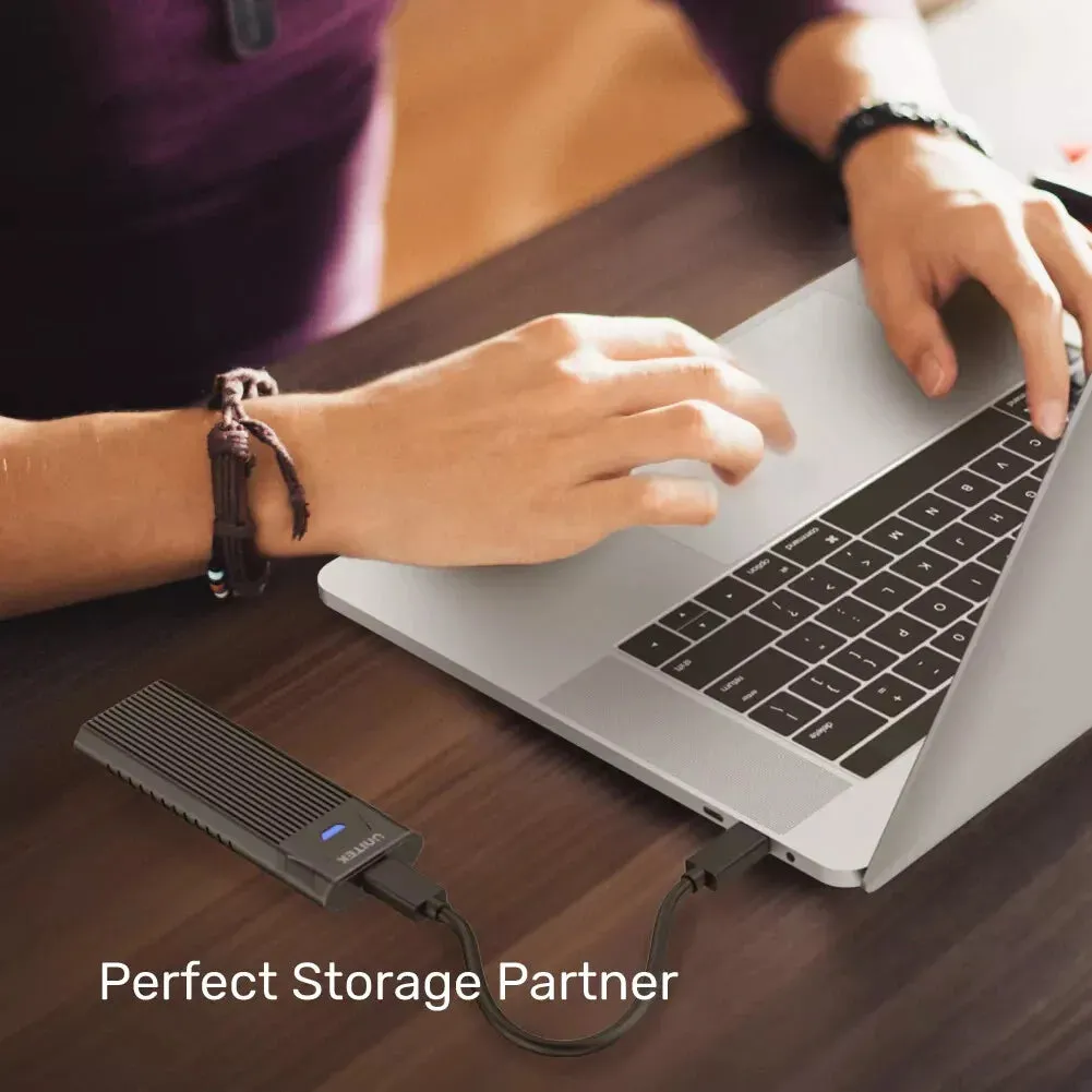 Unitek SolidForce S1203ABK USB 3.1 Gen 2 Type-C to PCIe/NVMe M.2 SSD Enclosure