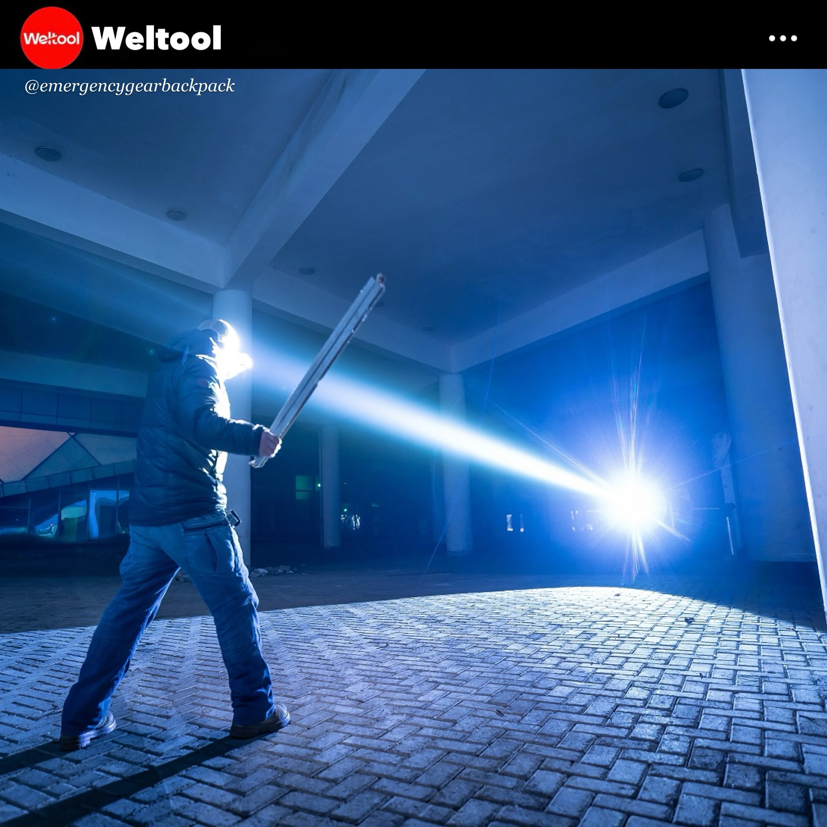 Weltool W7 Tactical LEP Flashlight with Spill