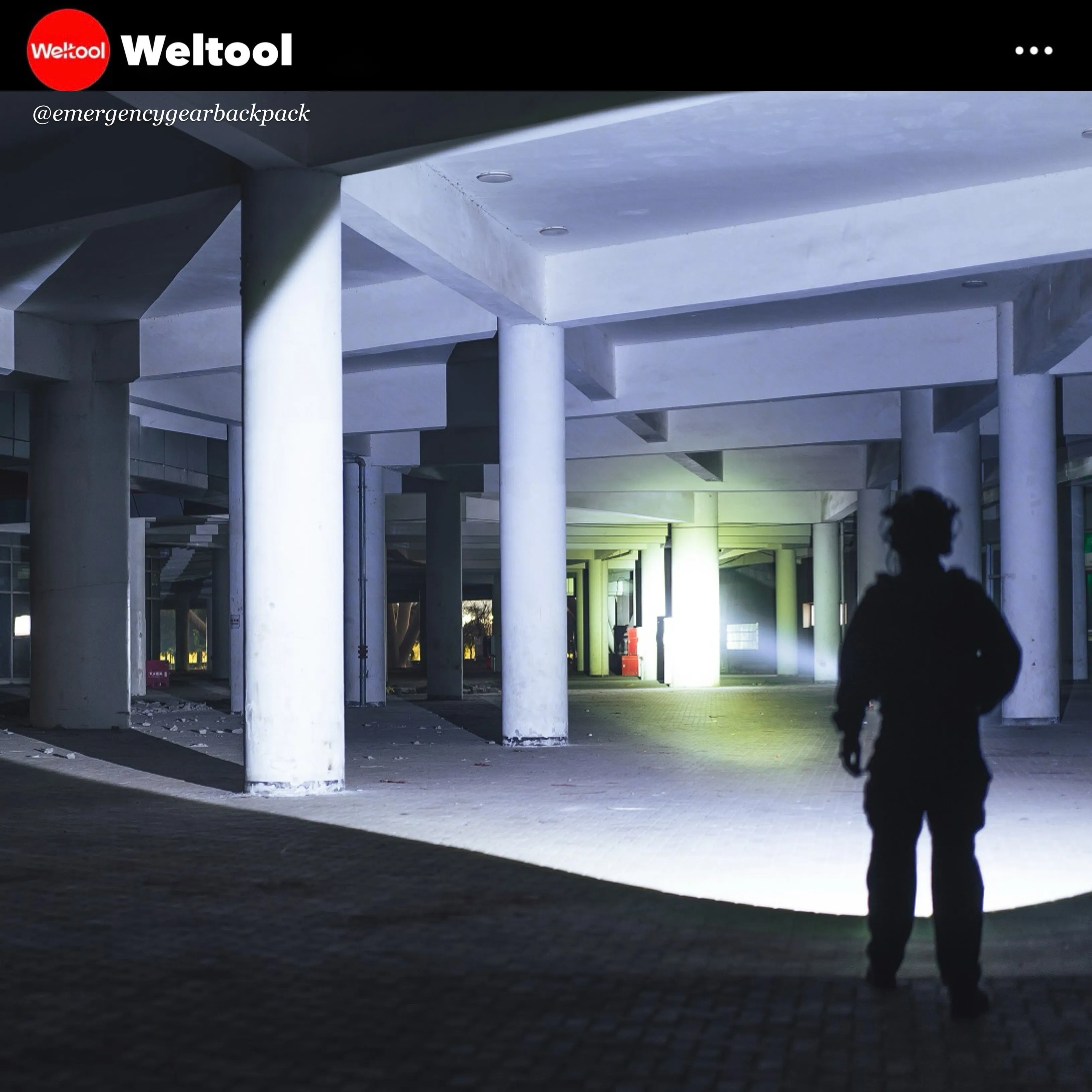 Weltool W7 Tactical LEP Flashlight with Spill